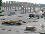 Nagelneu: das Winzerer F&auml;hndl Zelt steht schon vom Ger&uuml;st her (Foto: Martin Schmitz)